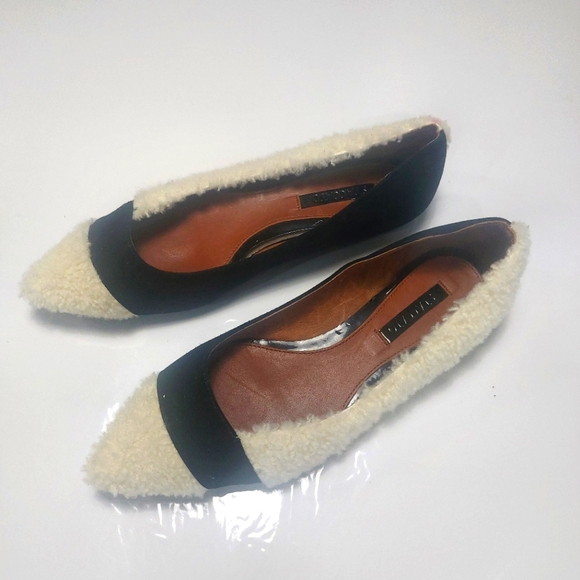 Staccato Shoes - STACCATO Women's Faux Fur Flats Size 9